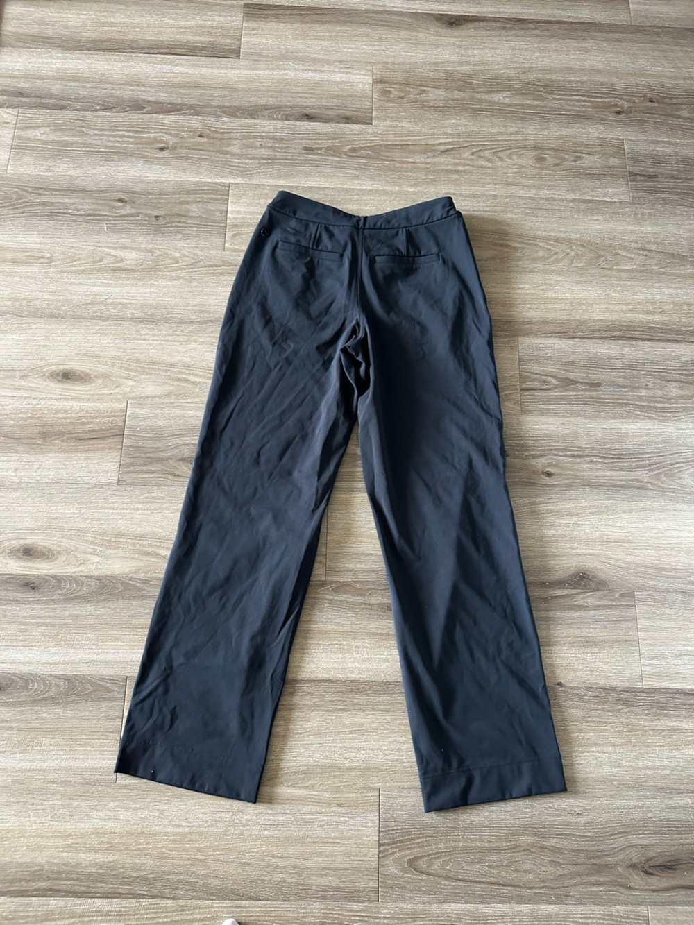 LululemonWomen's Black Straight luxtreme dress pants